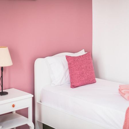Private Rooms Athens - Shared Bathroom 部屋 写真