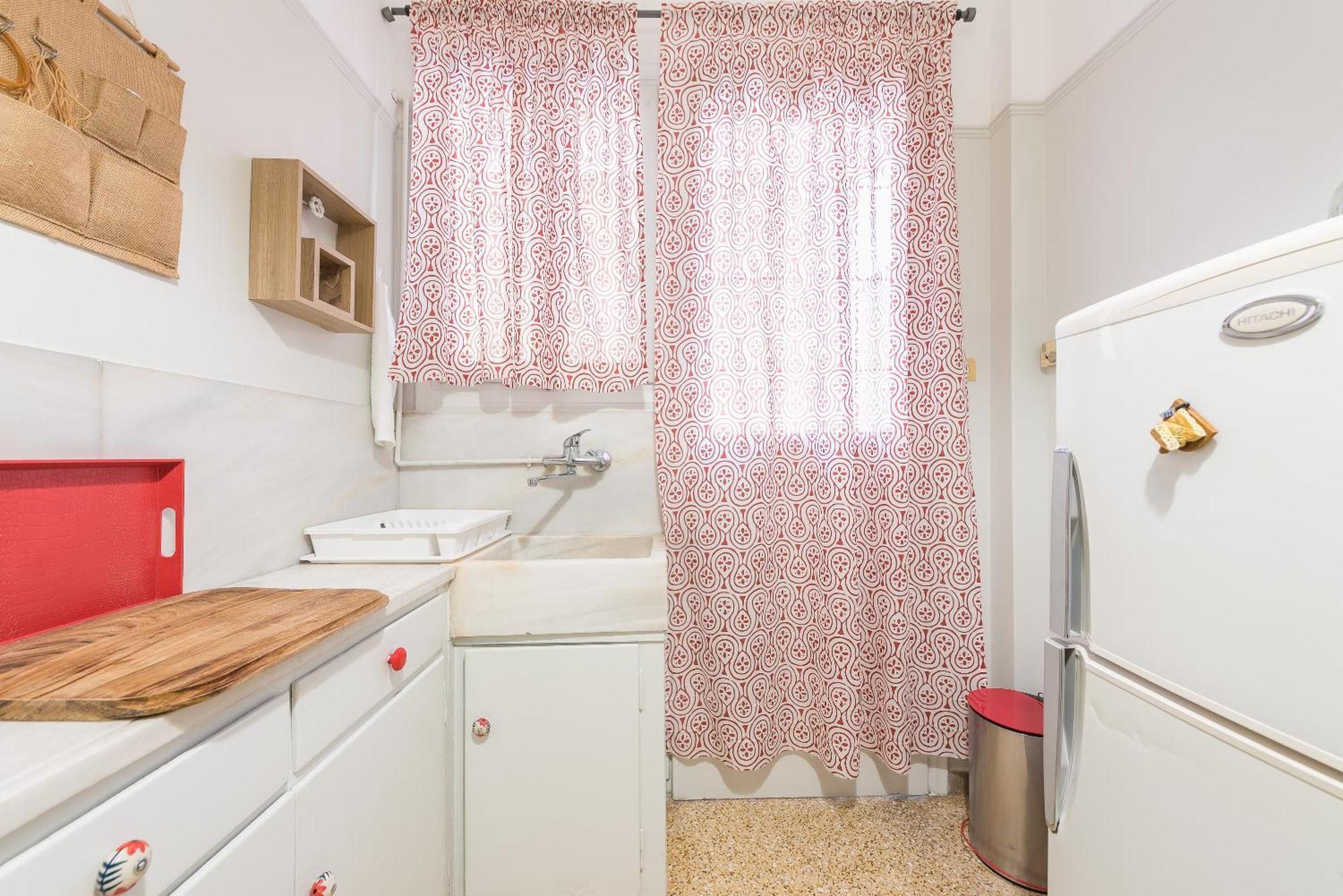 Private Rooms Athens - Shared Bathroom 部屋 写真